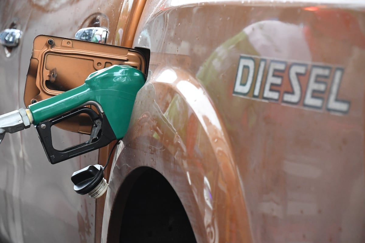 Bajan los combustibles en Panamá