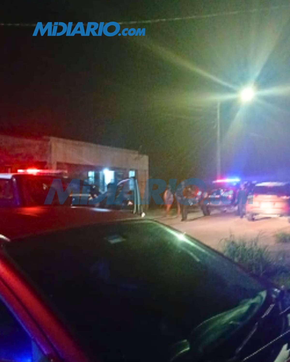 ¡LLUVIA DE BALAS! Acribillan a hombre dentro de su carro al llegar a su casa en Cumbre Azul; sería el primer homicidio del sector