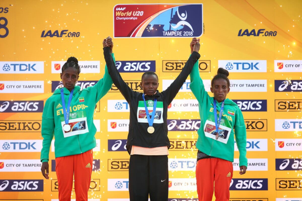 Polémica.Etíope gana bronce de 5 mil metros sub 20 y aparenta tener como 40 años
