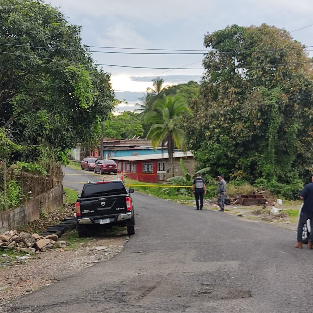Hombre realizaba trabajos mecánicos y lo mataron