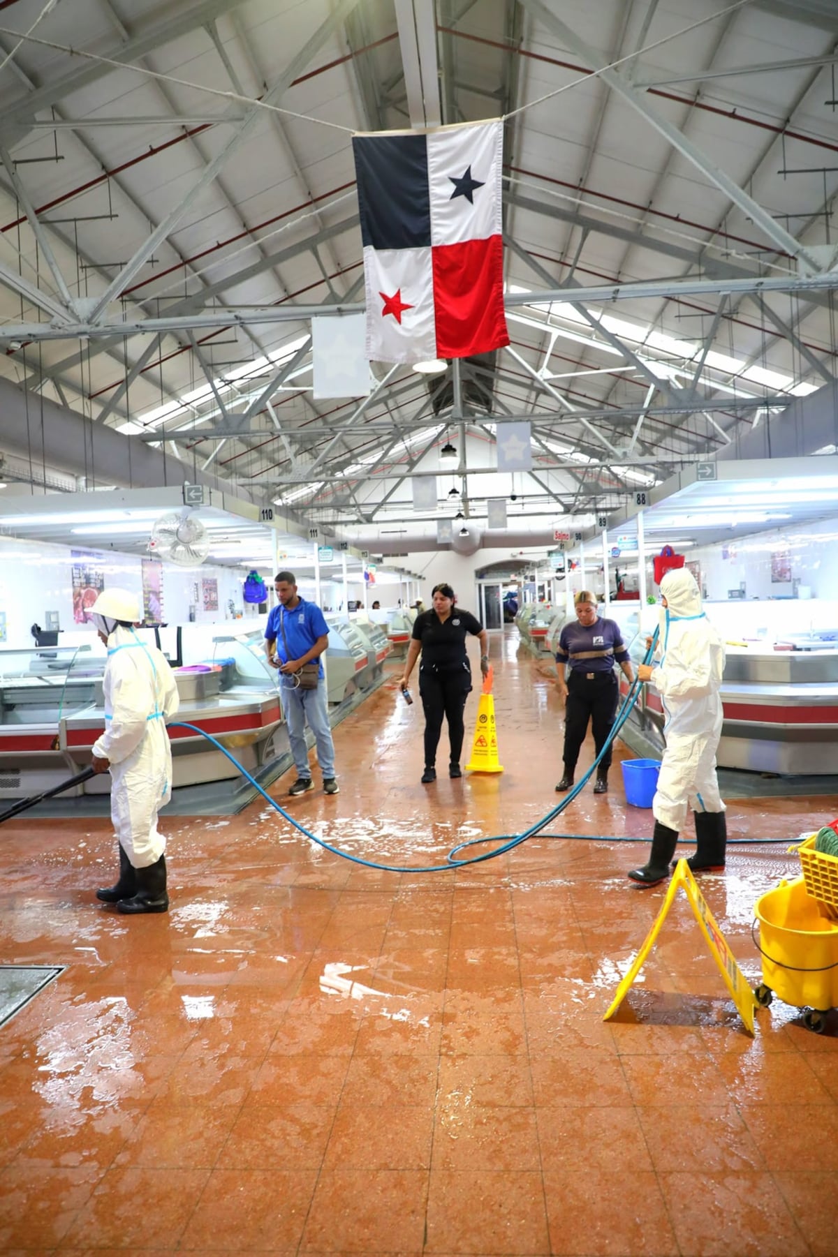 Mercado San Felipe Neri pasa por mantenimiento y limpieza profunda