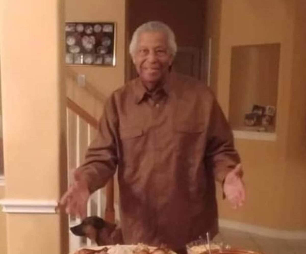 Muere cantante panameño. ‘Otra deuda sin pagar de un país que no ha sabido dar honor a los que se merecen’