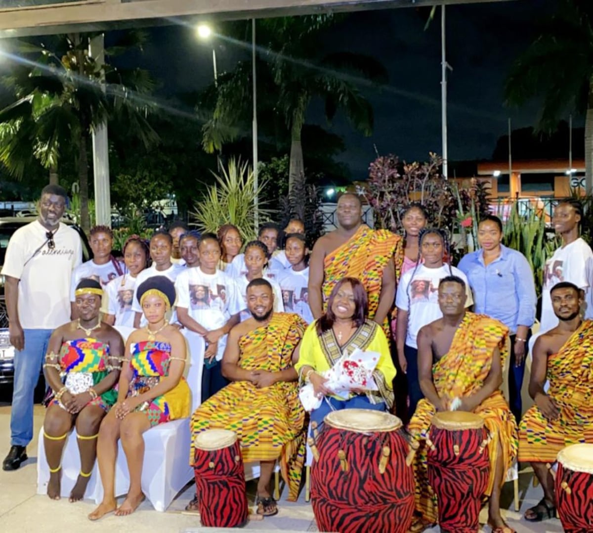 Primicia. Diputada princesa panameña llegó a Ghana, la tierra de su príncipe y así fue recibida. Chequee. Video