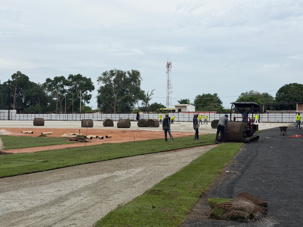 Estadio Rico Cedeño estrena nueva etapa con grama que cumple estándares de MLB