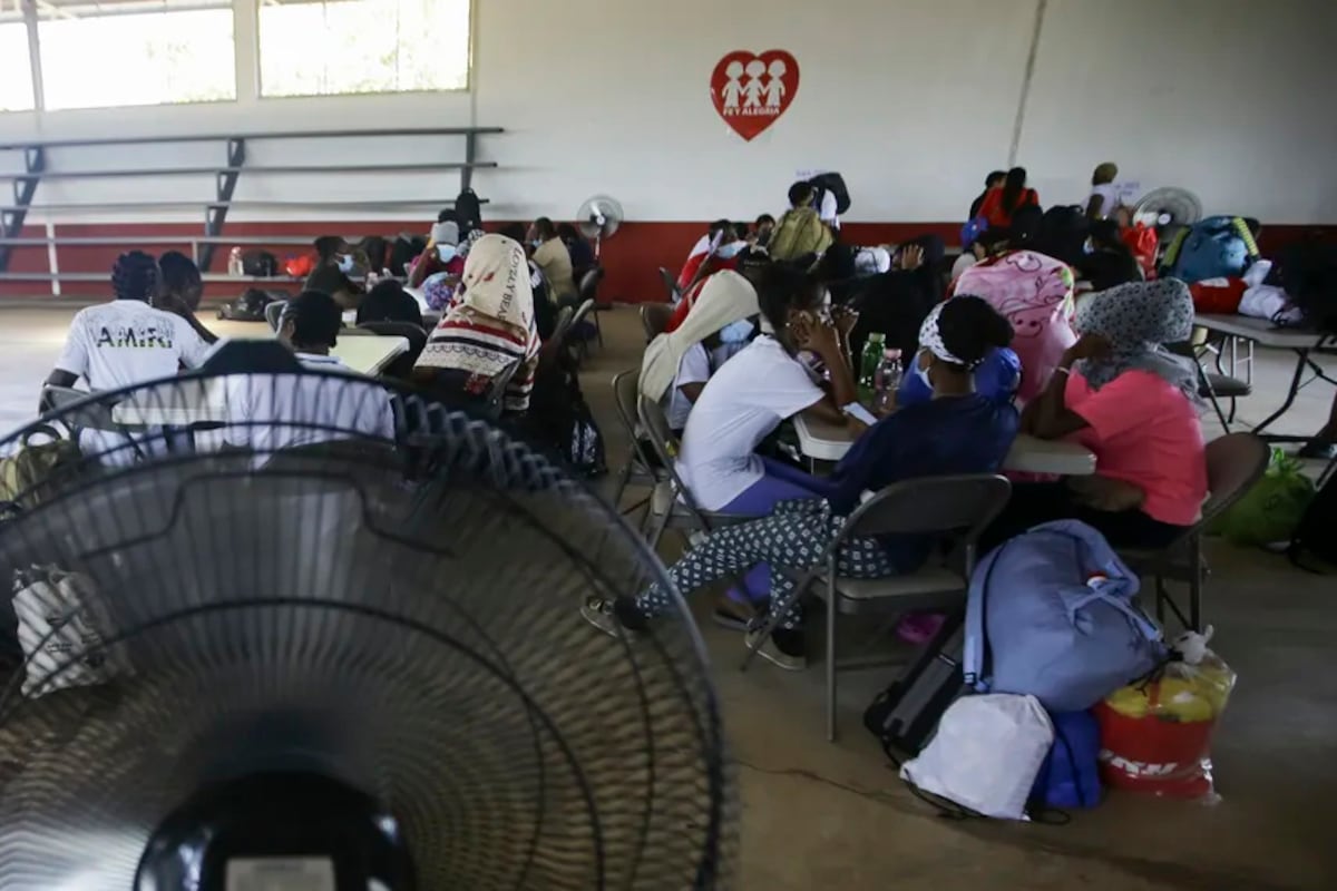 50 migrantes enfrentan incertidumbre en Mañanitas