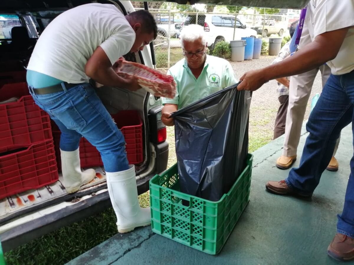 Minsa decomisa carne de cerdo sin registros sanitarios en Divisa