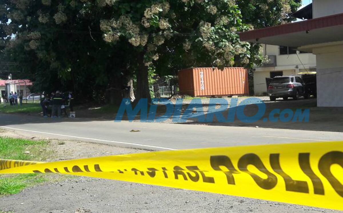 LO ÚLTIMO| Asesinan dentro de su auto de varios disparos a un hombre en Chiriquí