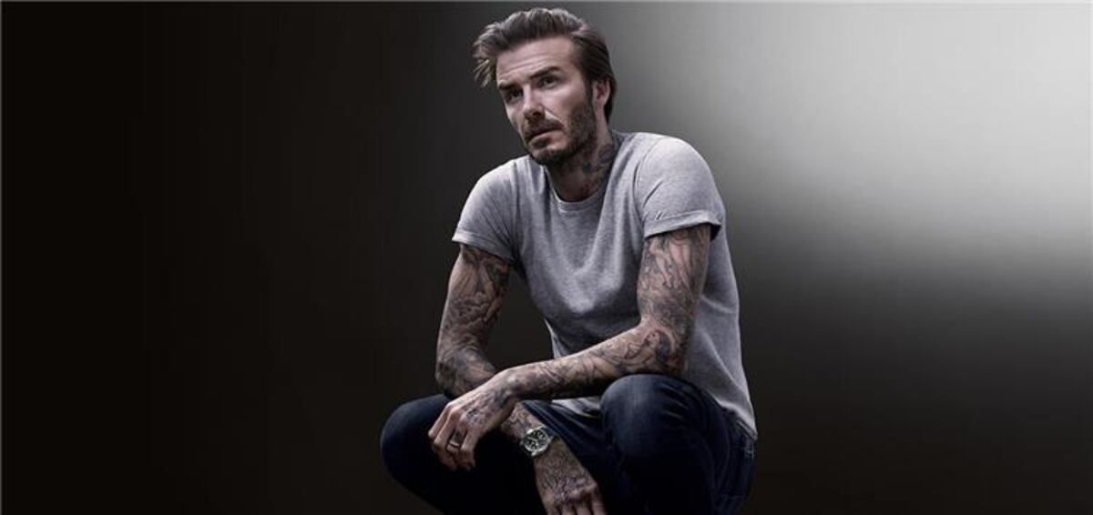 Medios británicos aseguran que Beckham se hizo trasplante de cabello