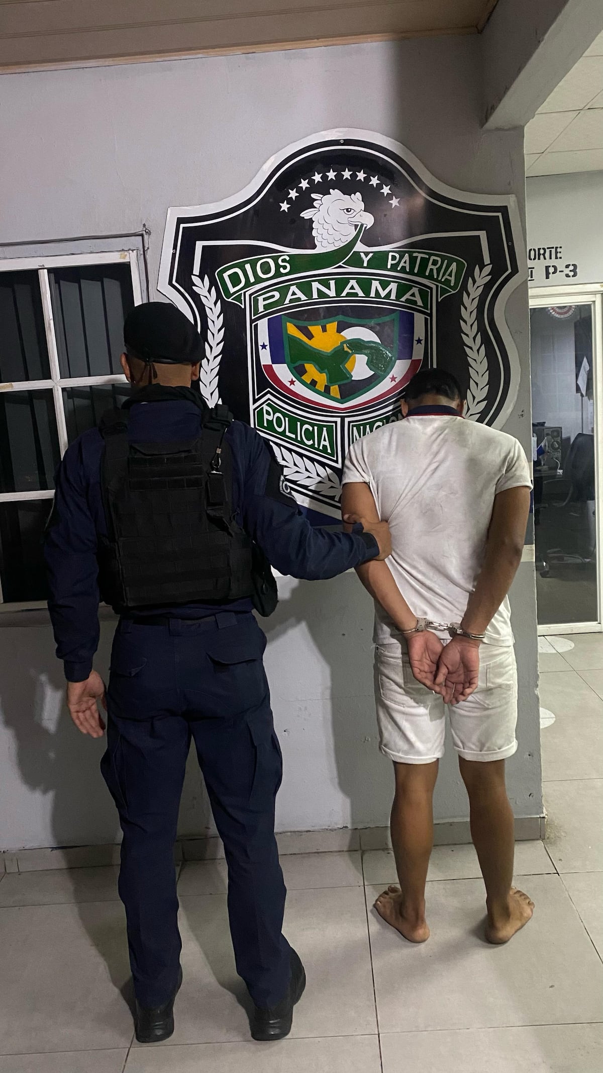 ‘Plan Firmeza’ pasa la escoba y la Policía aprehende a 174 personas y encuentra varios ‘caletos’ de droga