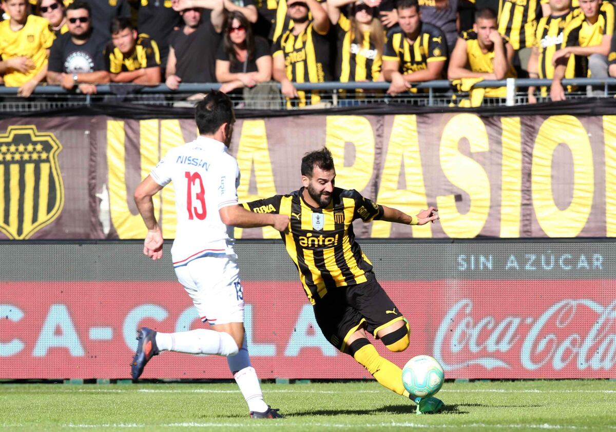 ‘Manotas’ Mejía vuelve a ser figura de Nacional en un clásico