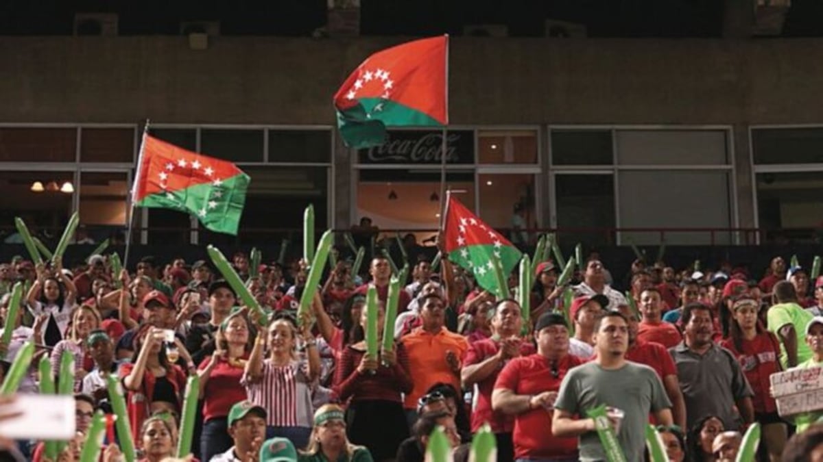 Béisbol Mayor se prende con entradas 2x1 desde este domingo