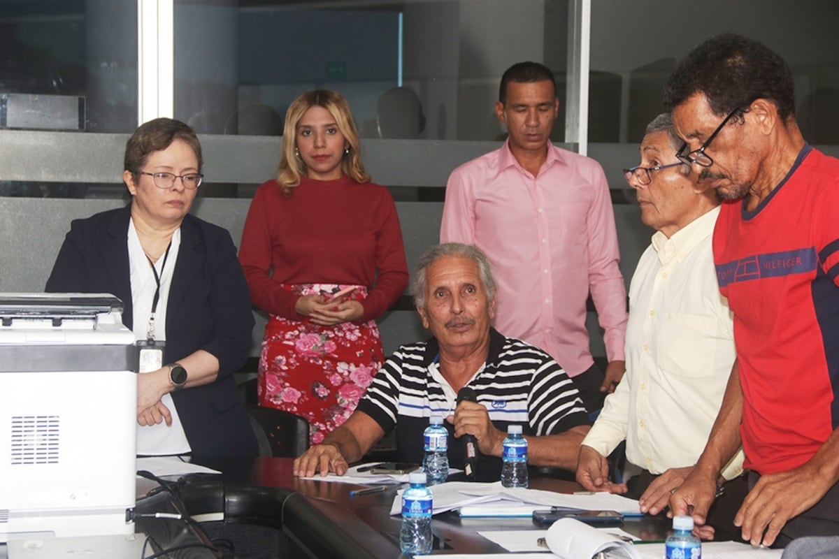 ¡Jubilados meten presión! Quieren aumento para los que cobran menos de $600 en sus pensiones