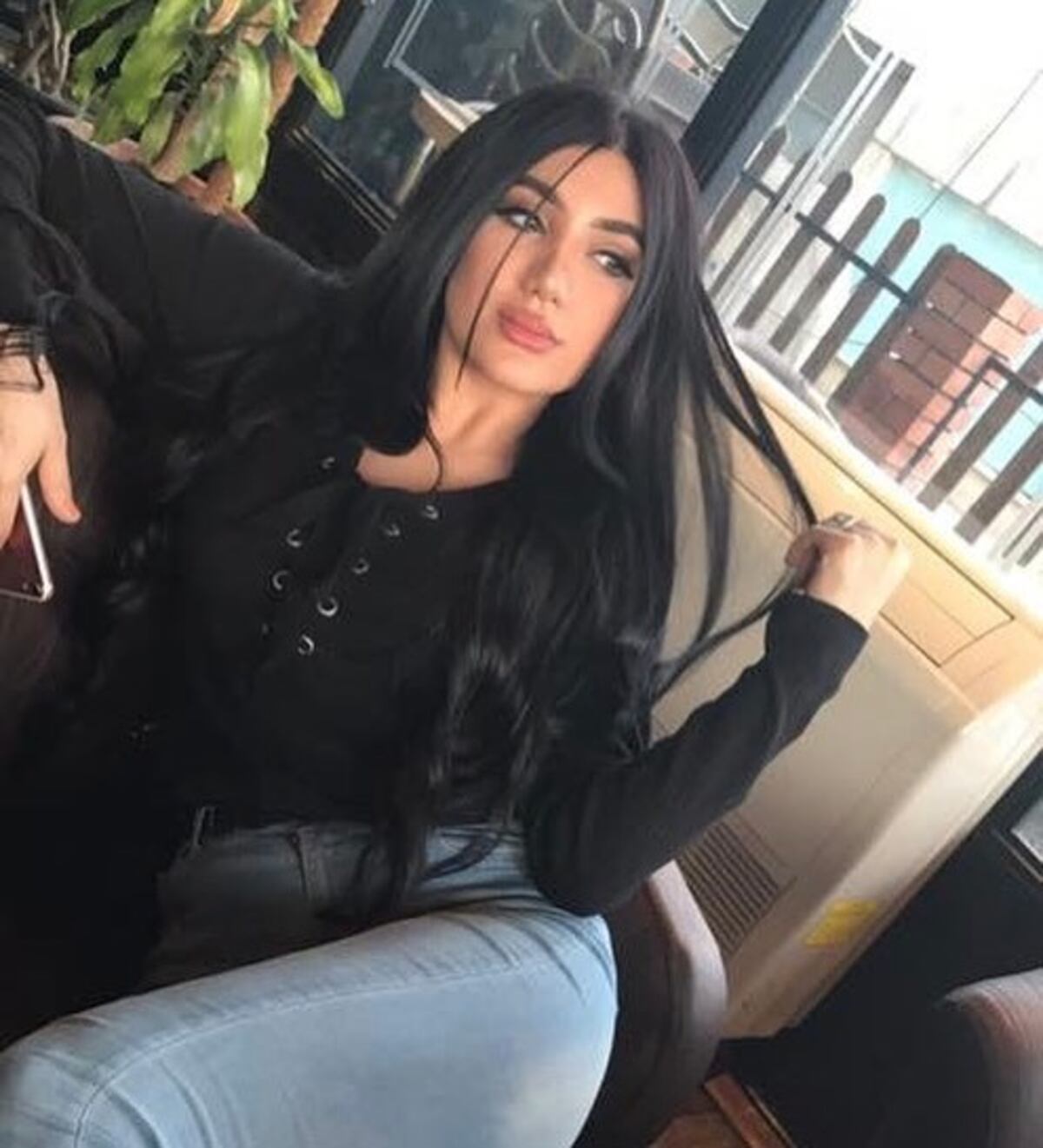 Modelo iraquí fue asesinada a tiros en una calle de Bagdad