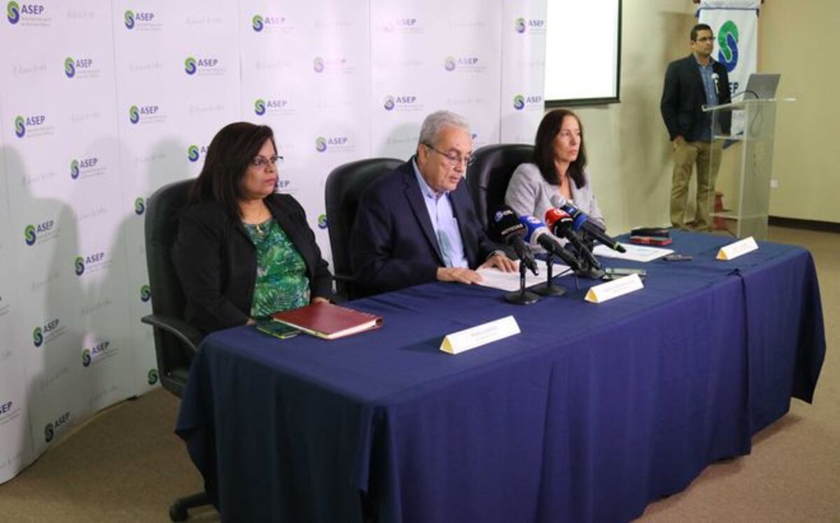 ¿A quién le aumentará la luz? Revelan  tarifas eléctricas para 2018