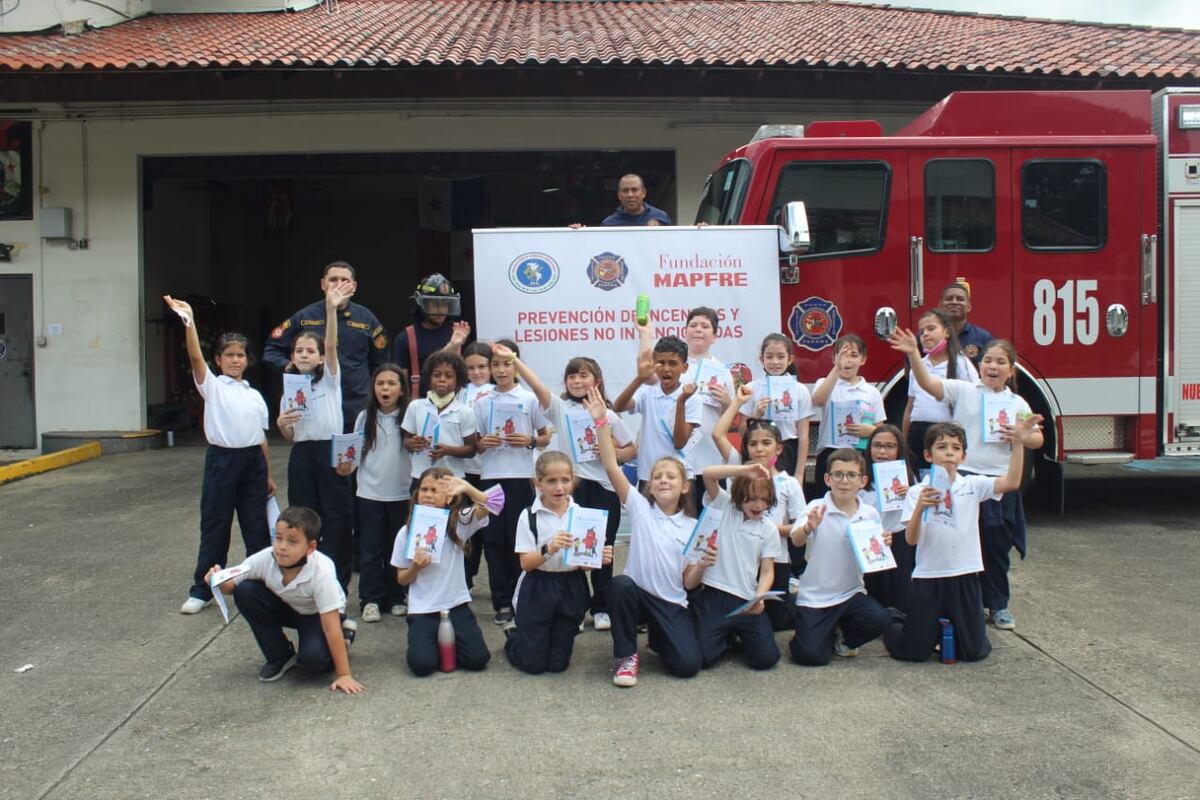 Bomberos capacitarán a niños sobre prevención de incendios