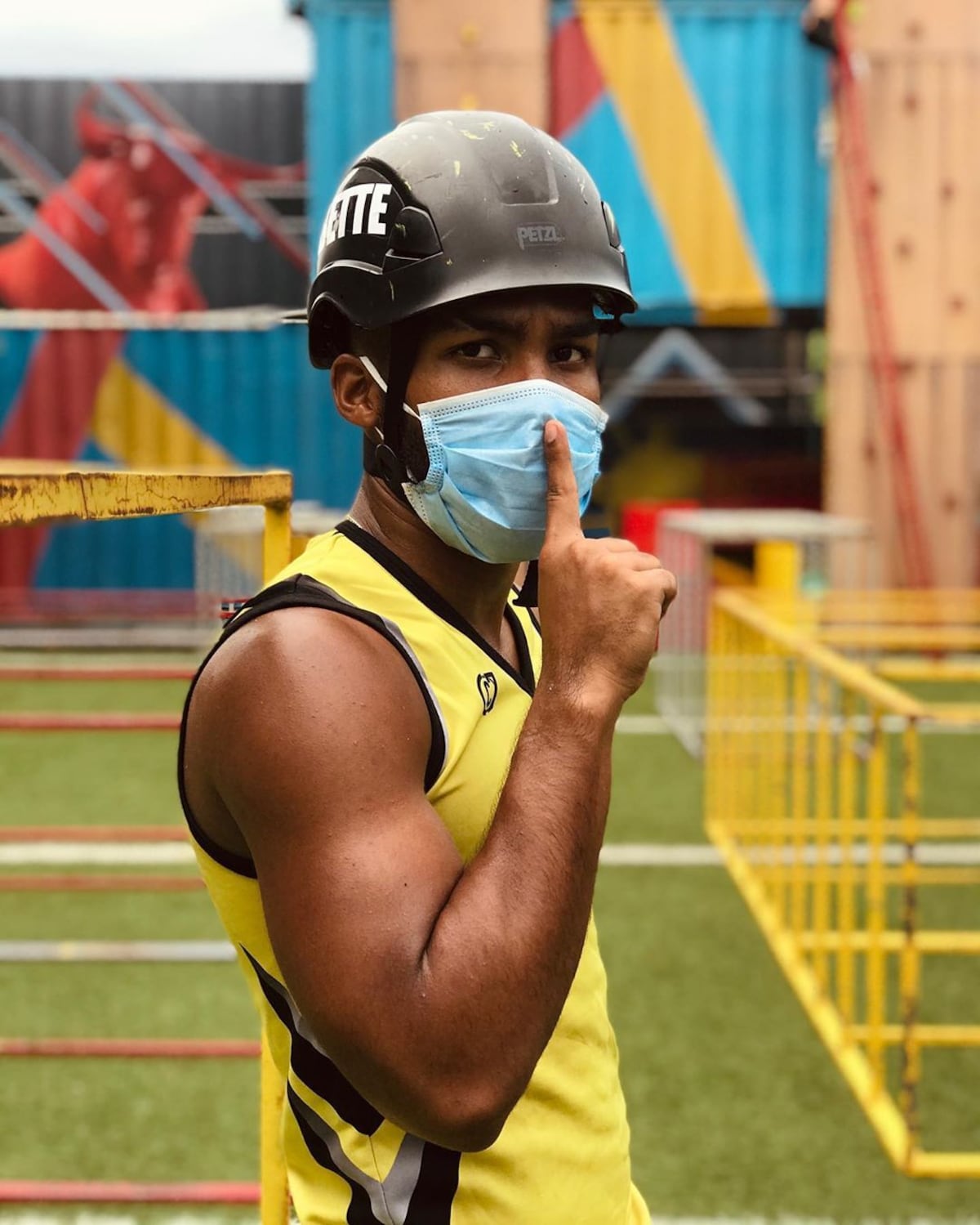 Se preparan. La nueva normalidad en Calle 7: sus competidores con mascarilla +Fotos