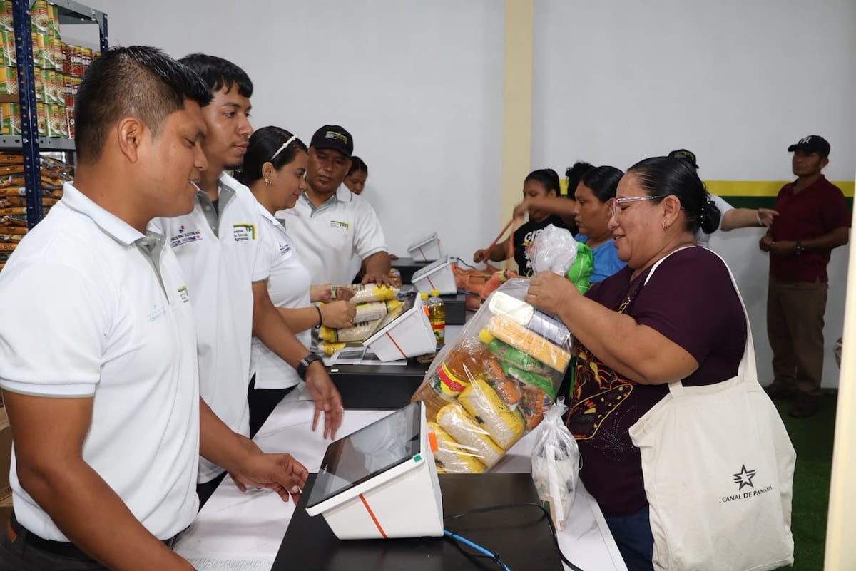 MÁS ESPACIO, MÁS COMPRADORES! IMA inaugura renovada Tienda del Pueblo en Changuinola