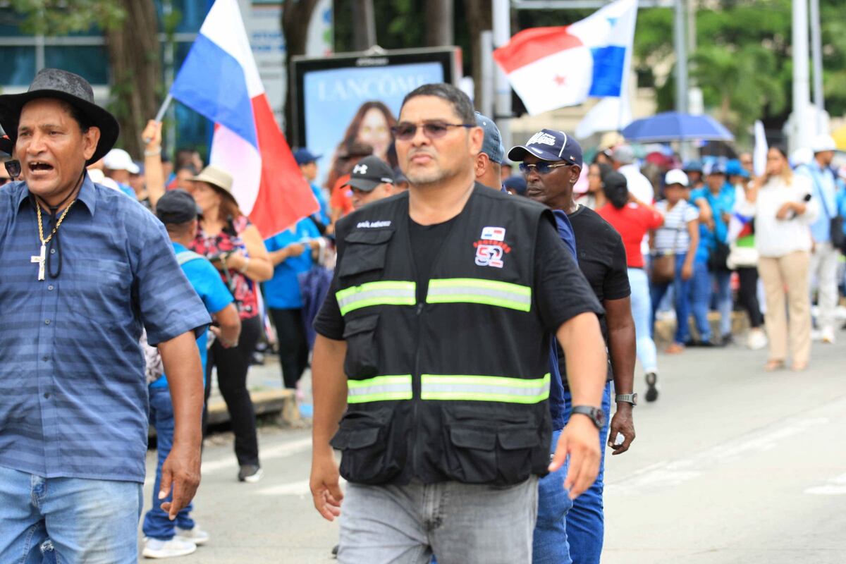 Saúl Méndez quizás abandone Panamá esta tarde rumbo a Bolivia tras casi dos meses refugiado en embajada