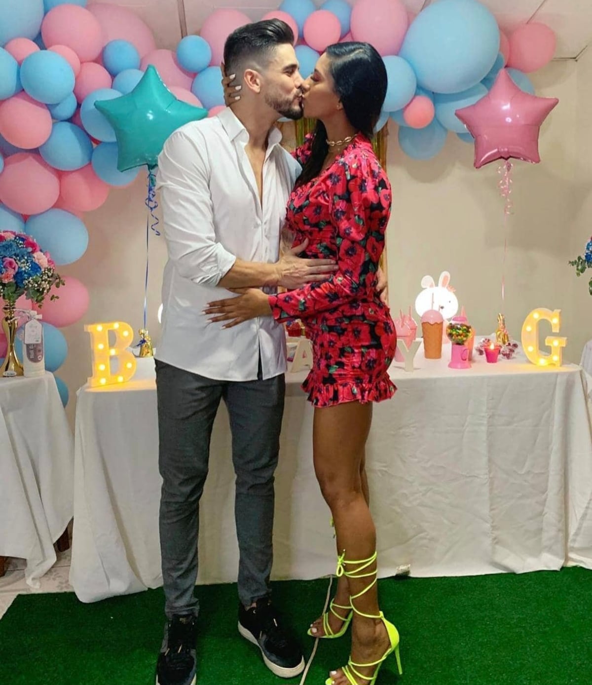 Marlene y Andrés de Calle 7 citados: SENNIAF remite caso a fiscalía, ordena sesiones familiares e investiga posible uso económico de su hijo de 4 años