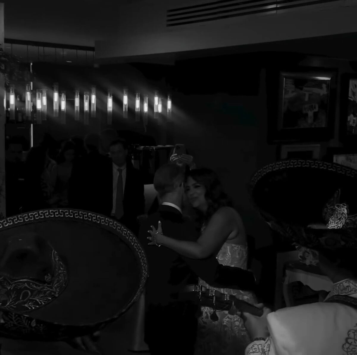 No ganó la alcaldía, pero ganó en el amor. ‘Tanque de gas’ se casa +Fotos