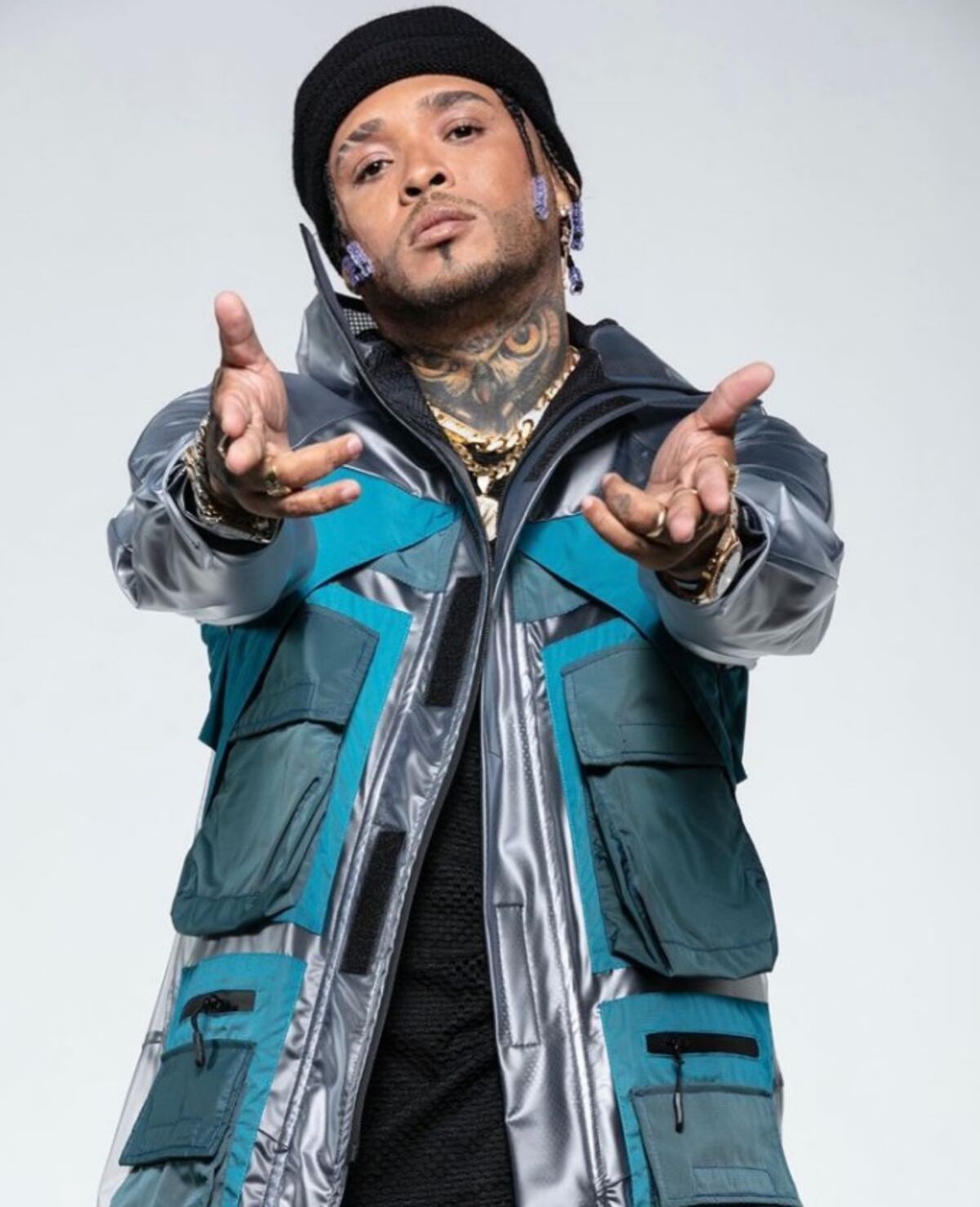 Mr Saiko ‘se la rifa’ y se une al Tío Crispiano Adames del PRD