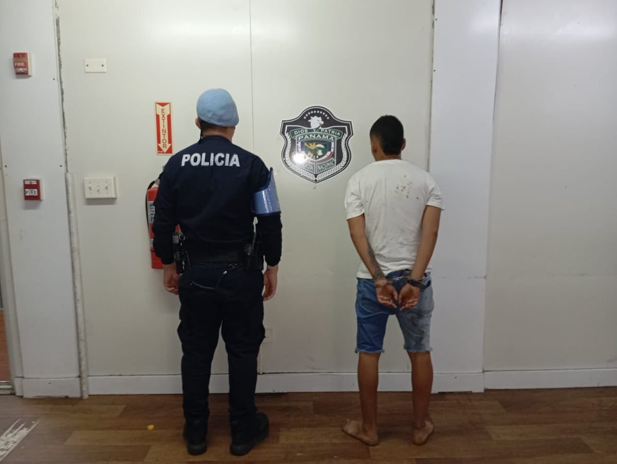 Tensión en San Miguelito: Tres capturados, armas incautadas y balacera con un menor