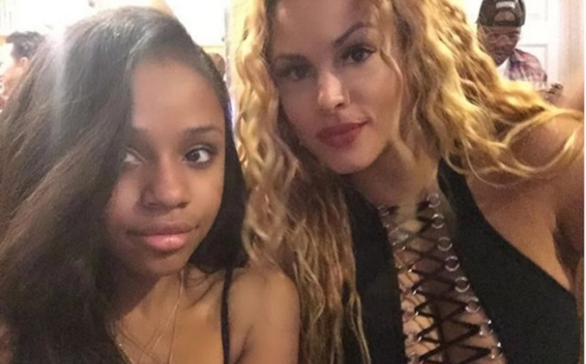 La hija de Floyd Mayweather y amiguita de Liza Hernández llega a los 18 años 
