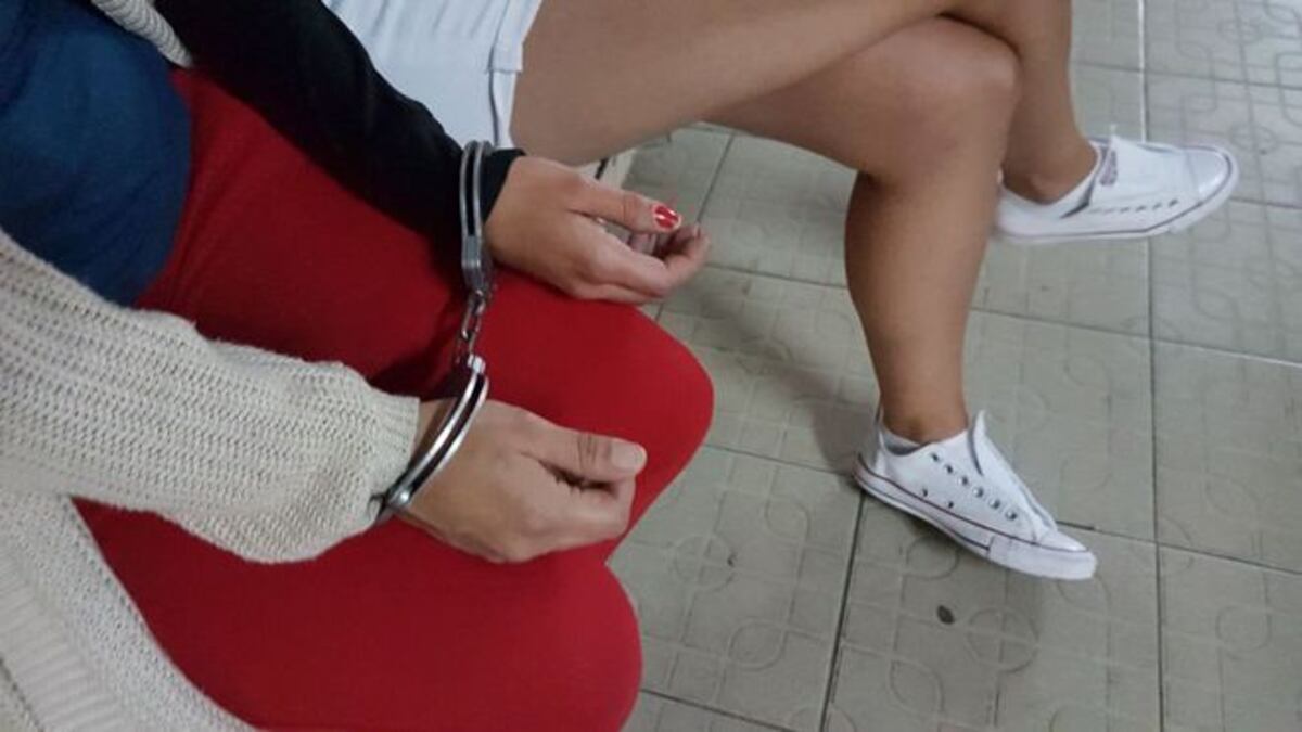  ¡AY, MADRE! Pillan a extranjeros que clonaban tarjetas en la 'Tumba Muerto'