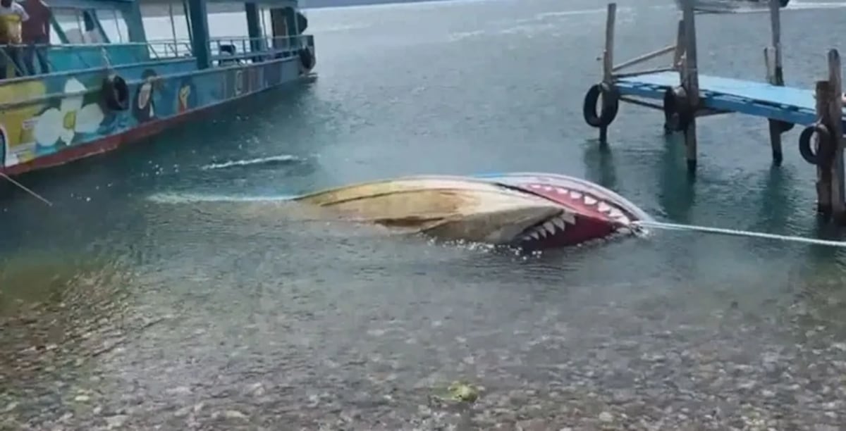Vacaciones mortales. Dos turistas panameñas mueren tras naufragio de lancha en el lago Atitlán, Guatemala