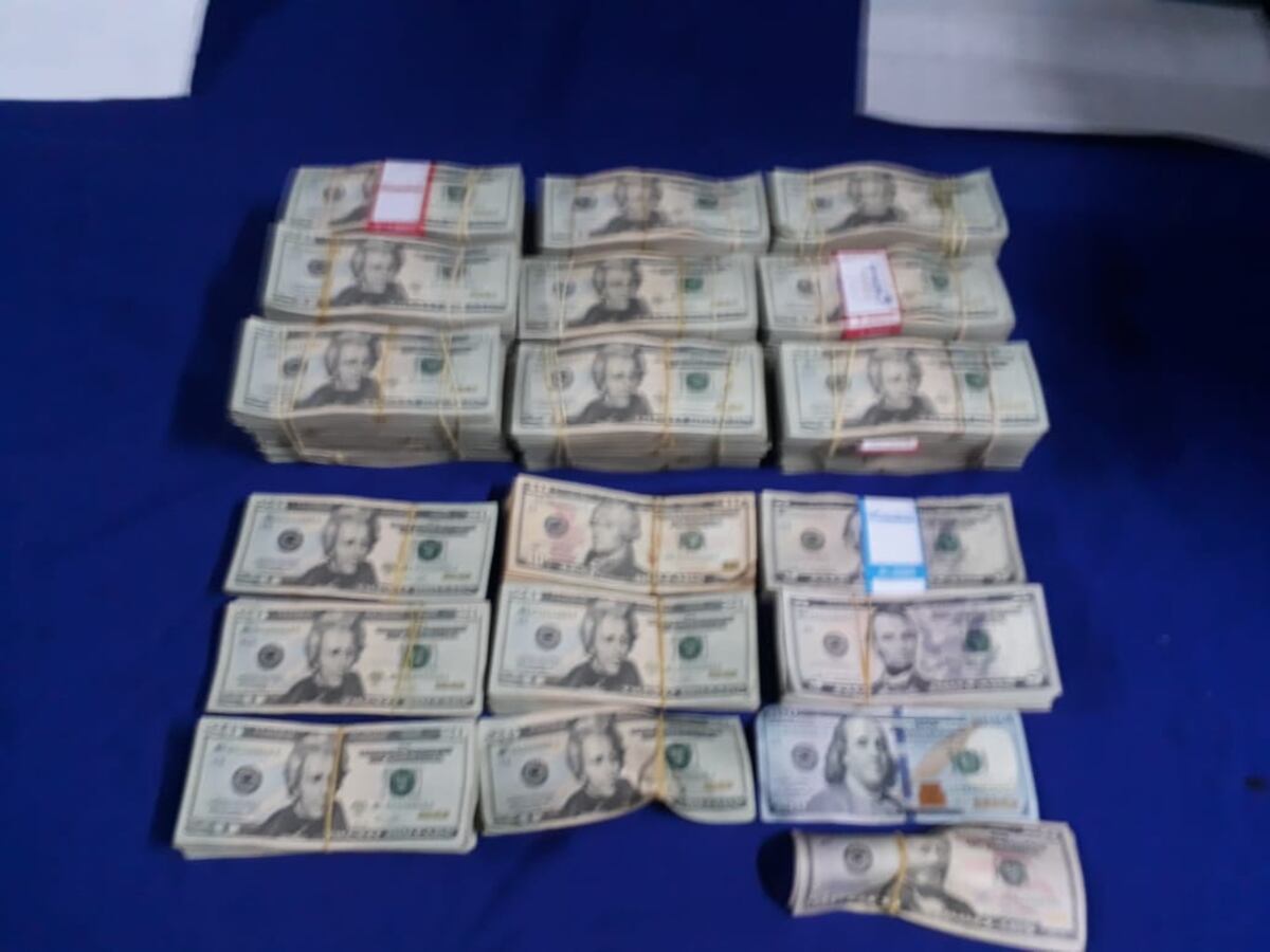 Decomisan 2 autos y más de 100 mil dólares en San Francisco