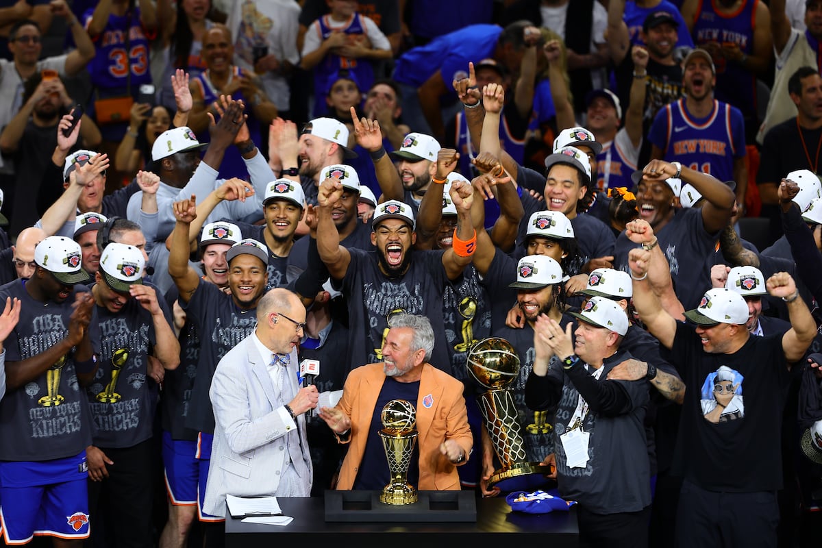 Jalen Brunson rompe 53 años de sequía y desata a Nueva York