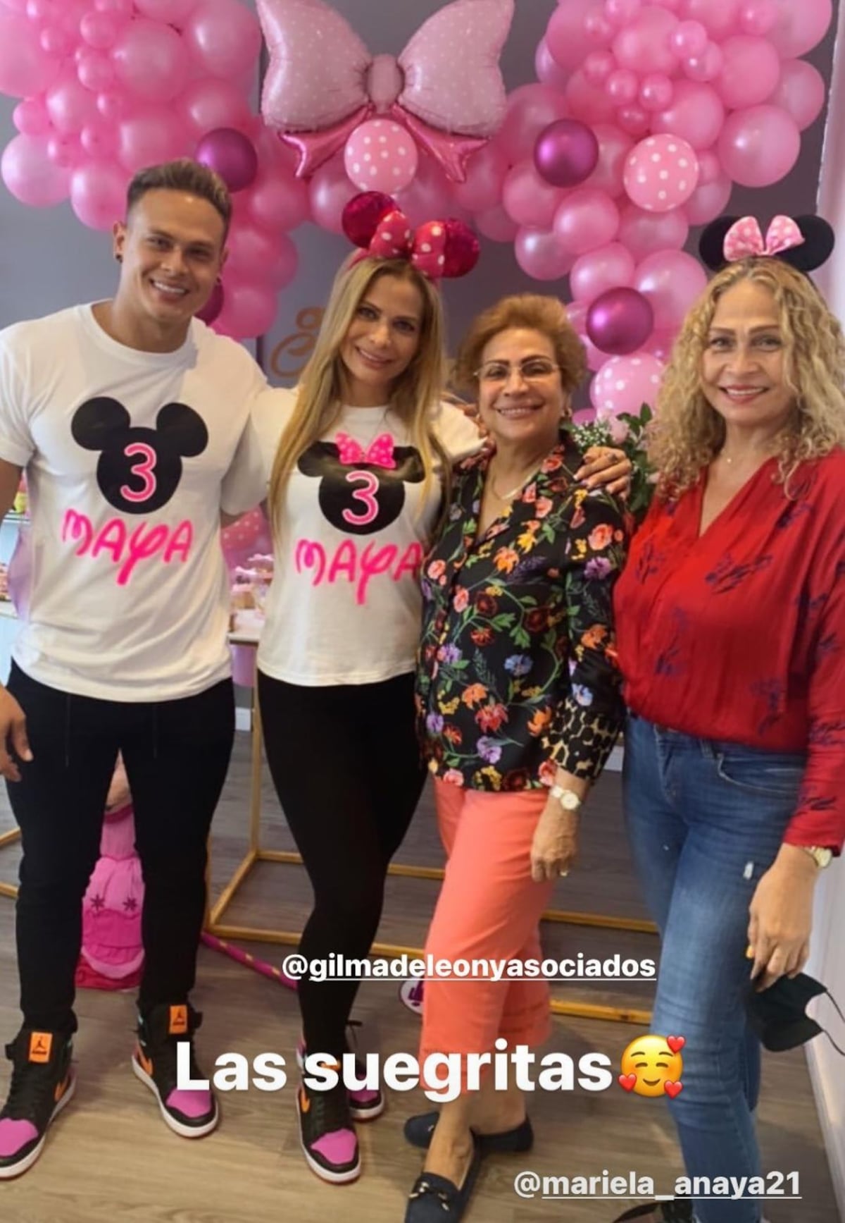 Mucha belleza. Marlon Polo celebra el cumpleaños de su hija con su nueva pareja y las suegras