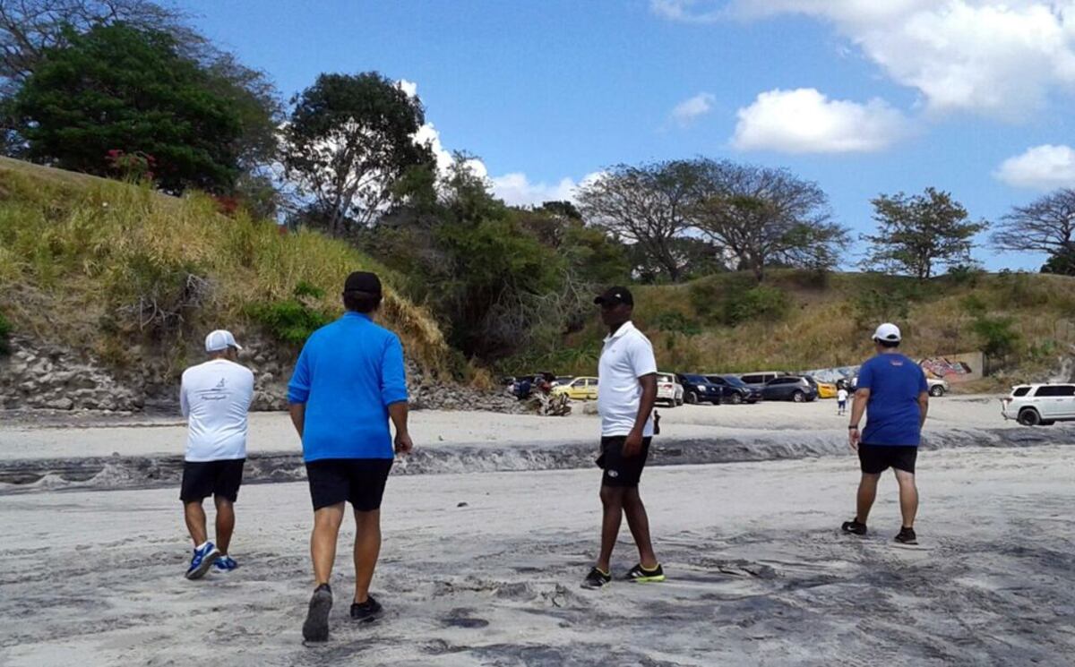 Varela se toma el domingo para hacer ejercicio en Playa Teta