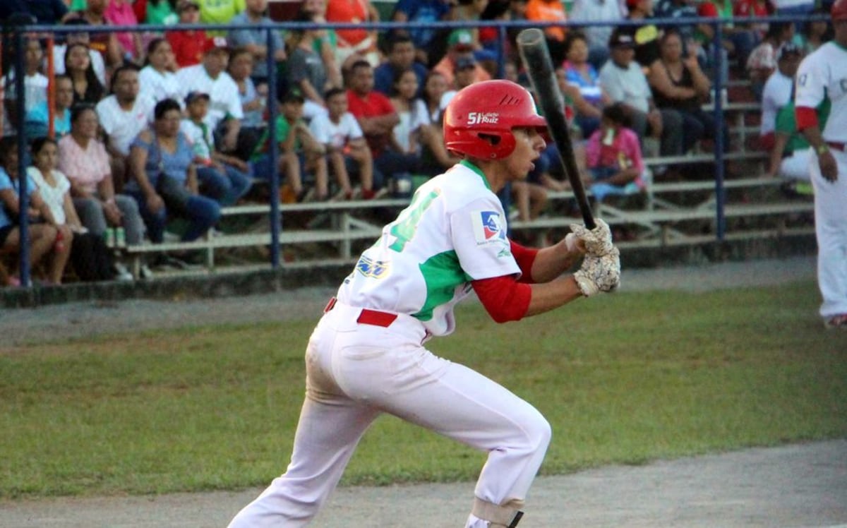 Chiriquí, Coclé y Panamá Este se acercan a las semifinales