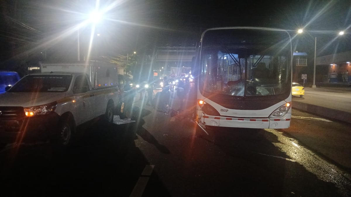 La vía en Ciudad Bolívar cobró otra vida: adulta mayor muere atropellada por metrobús