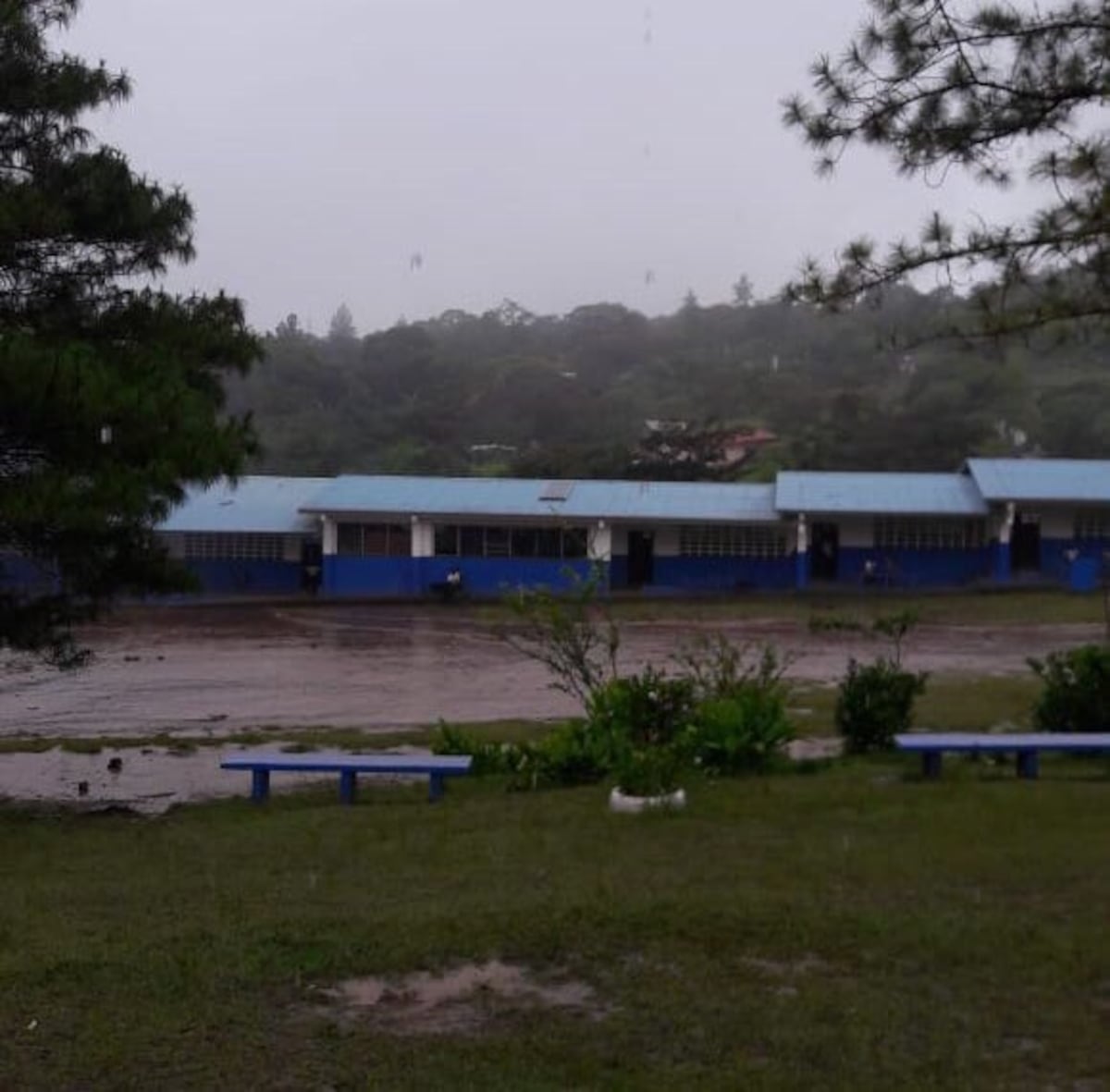 Meduca suspende clases este viernes en la comarca Ngäbe Buglé por lluvias