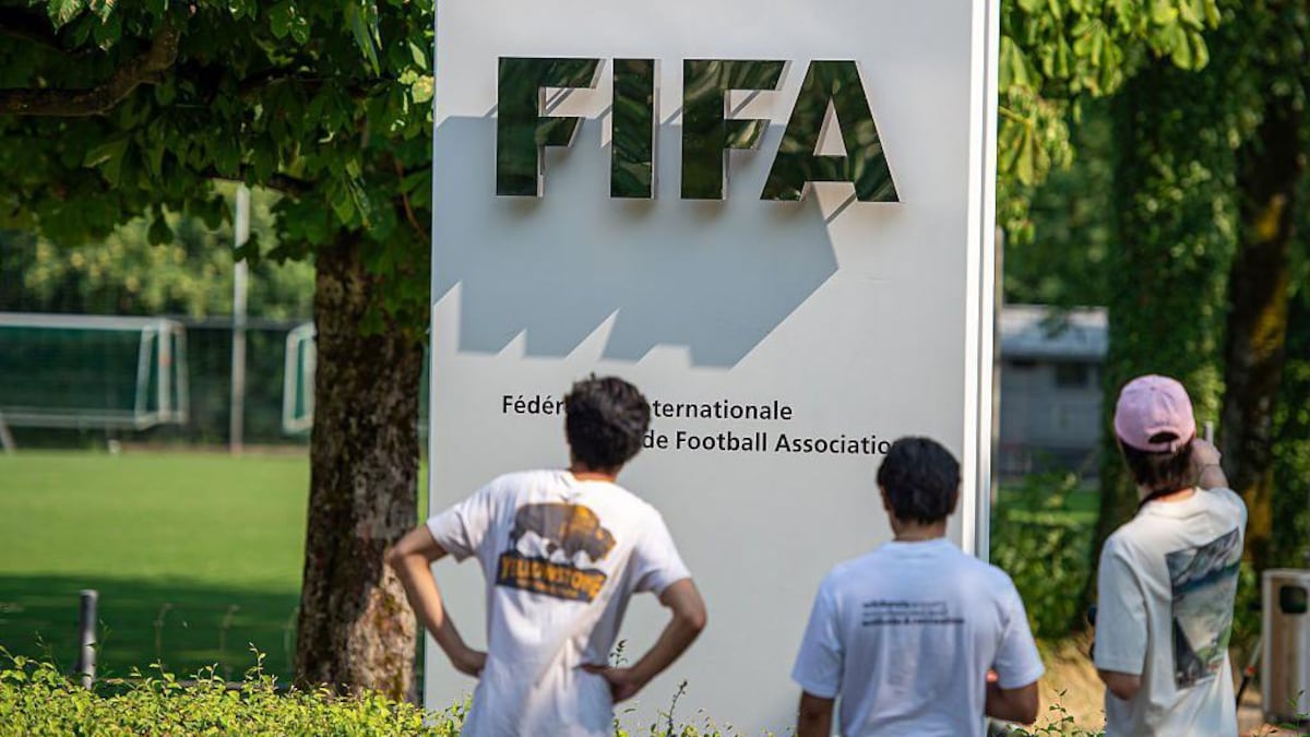 Crisis en la FIFA debilita liderazgo de Infantino
