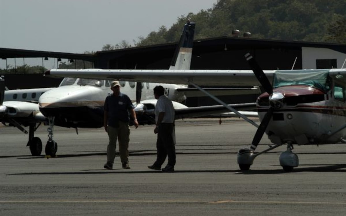 Suspenden operaciones en Aeropuerto Marcos A. Gelabert