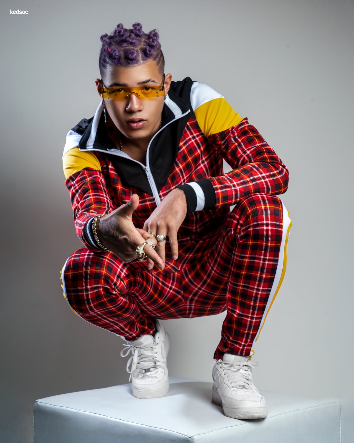 Más negro que Rojo, el álbum con el que El Boza piensa dar la batalla en el mercado internacional