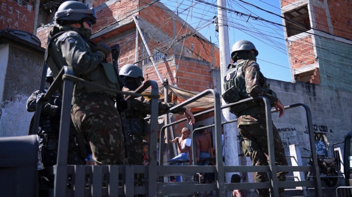 Estampida mortal: Suben a nueve las personas fallecidas por operativo policial en fiesta de favela brasileña