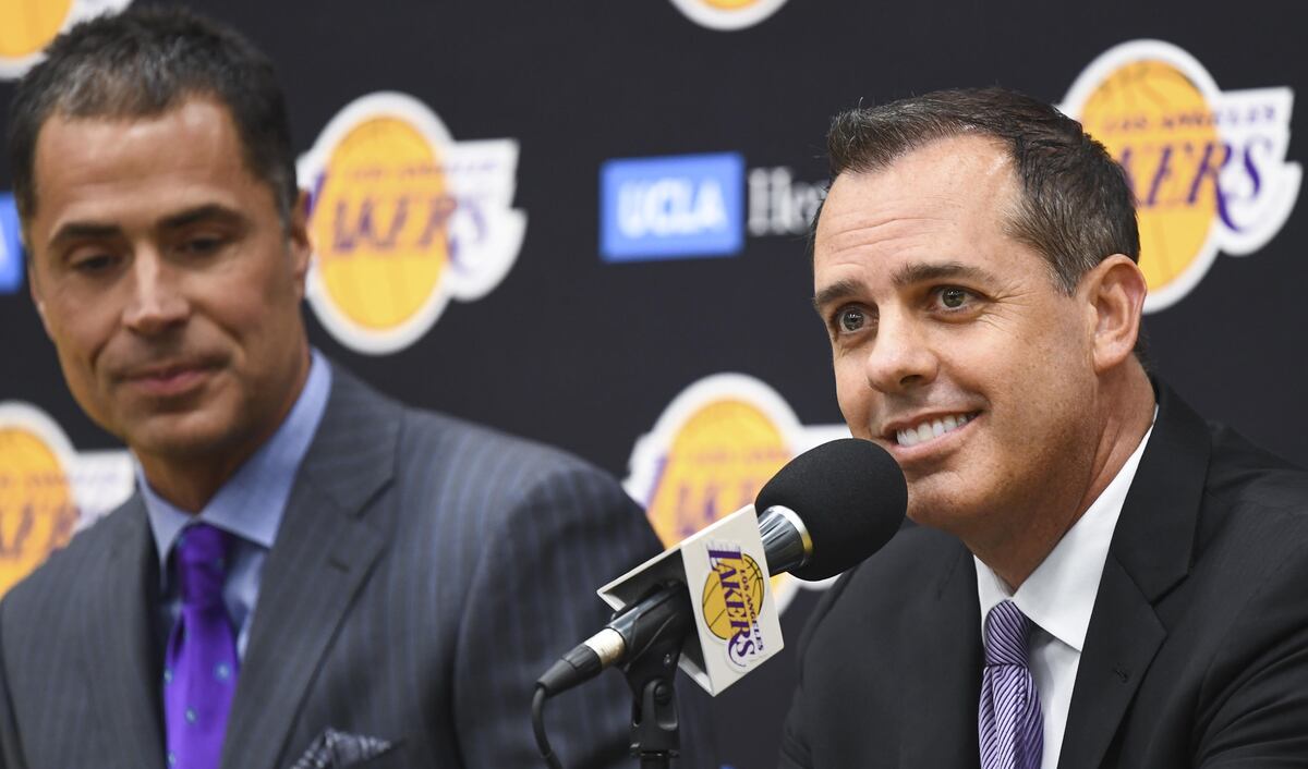 Frank Vogel  es el nuevo entrenador de los Lakers
