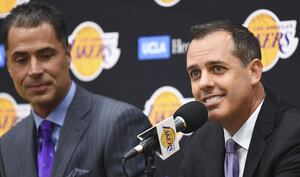 Frank Vogel  es el nuevo entrenador de los Lakers