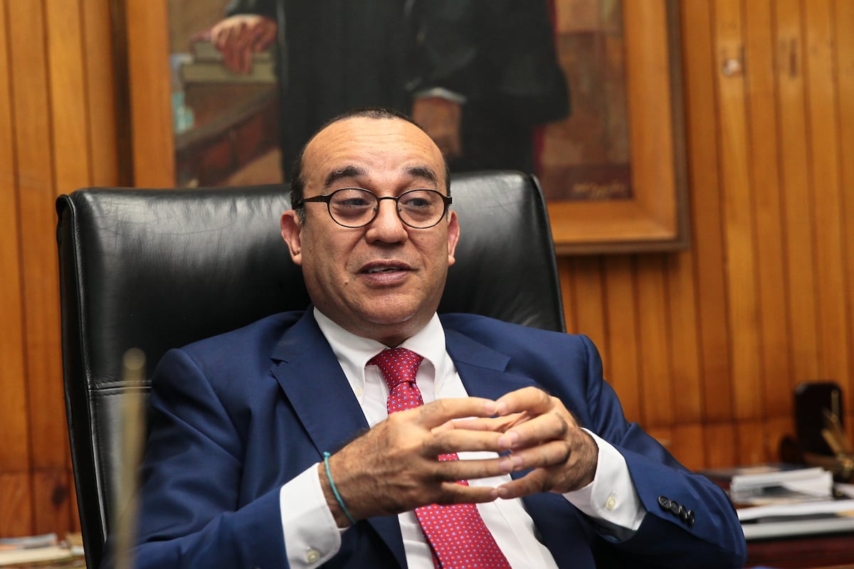 Rector de la Universidad de Panamá advierte a administrativos y profesores sobre el cobro de doble salario en el Estado