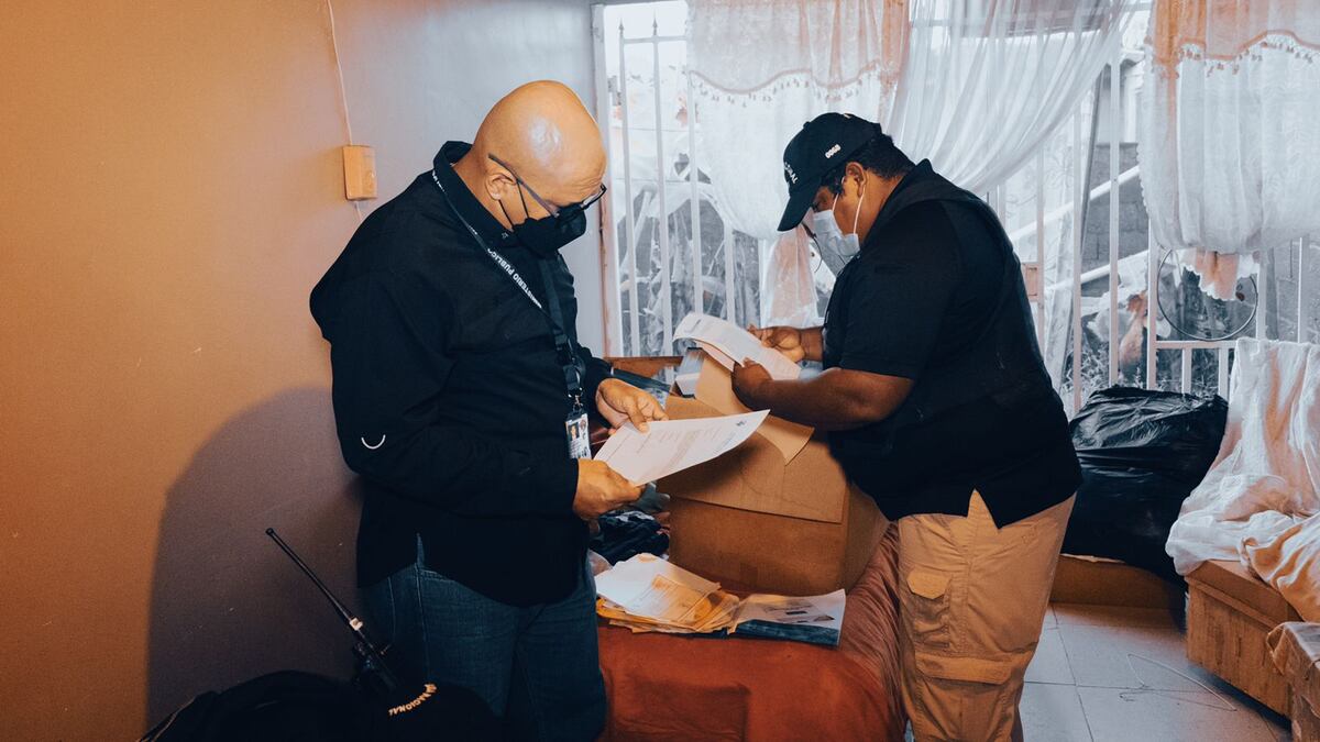 Once personas aprehendidas por sustracción y venta de insumos médicos de la Caja de Seguro Social