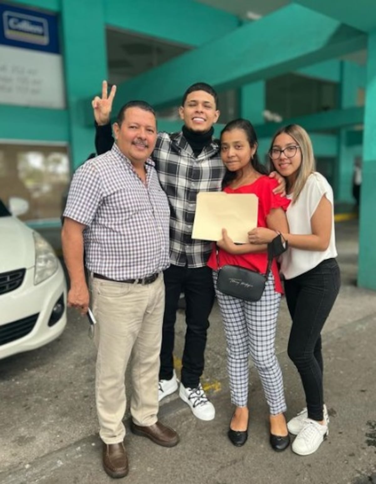 Tachi deja atrás un capítulo amargo y se convierte en un hombre 100% libre