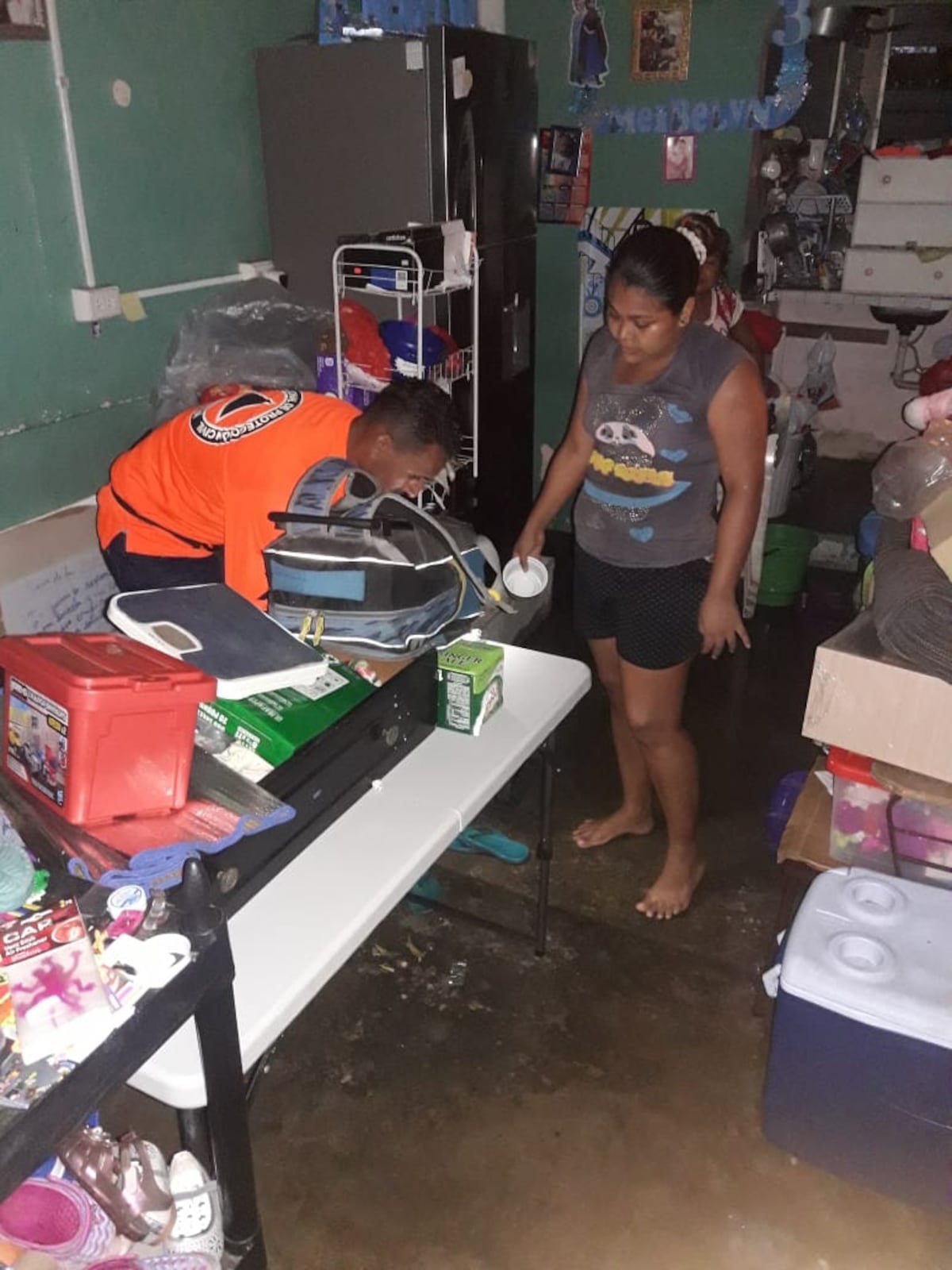 No olvide su  paragua y capote. Se prevén fuertes lluvias a nivel nacional