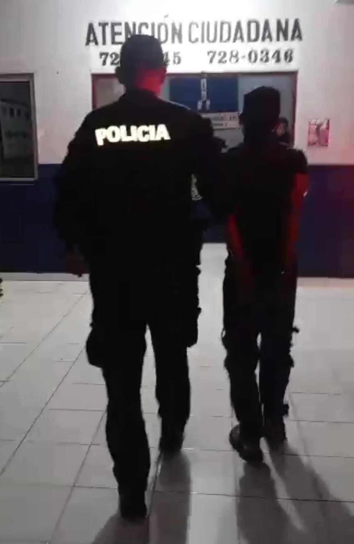 Susto en Chiriquí: hombre es capturado tras amenazar con cuchilla a su expareja embarazada