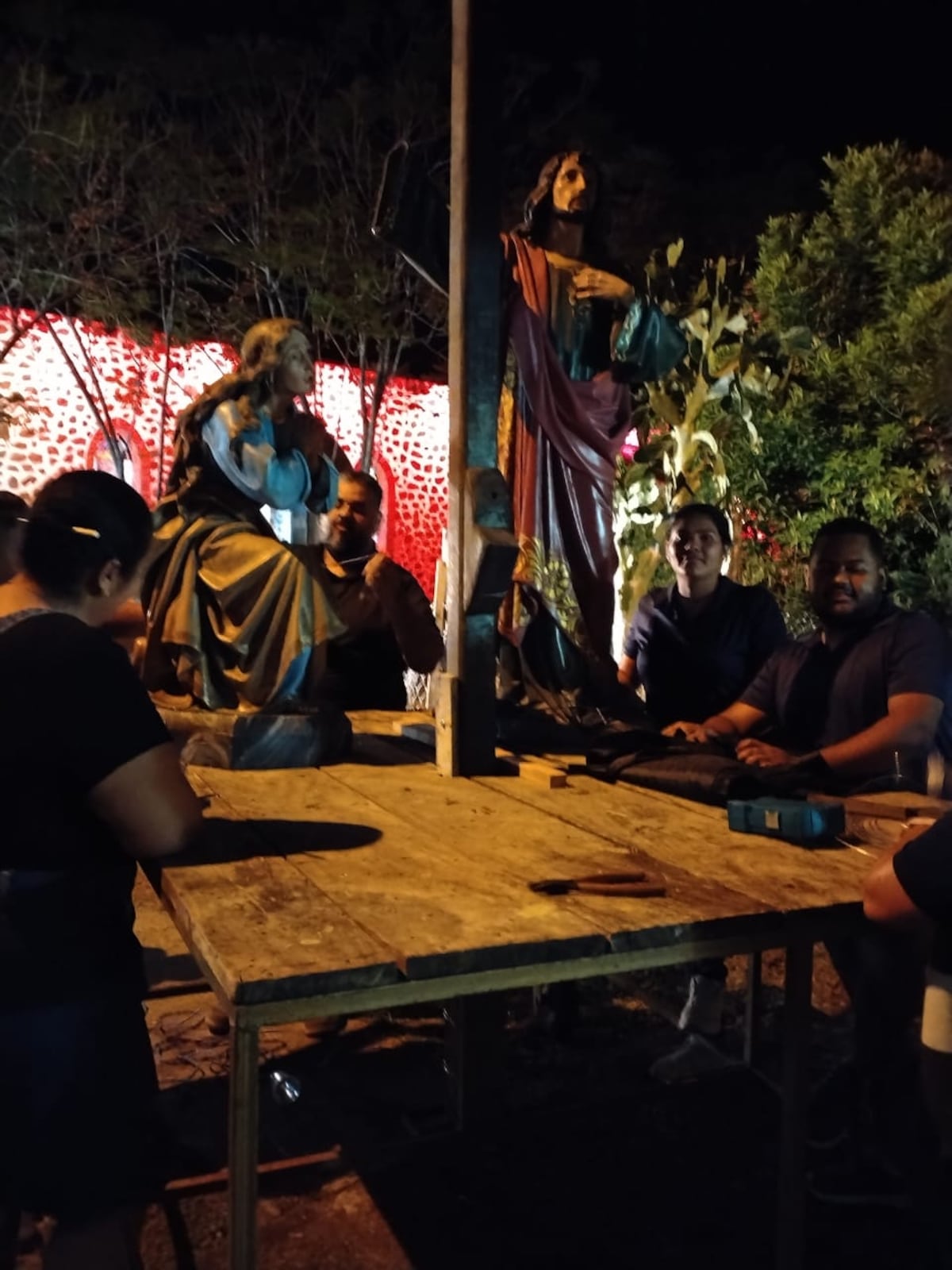 Montijo revive la Pasión de Cristo ante miles de fieles