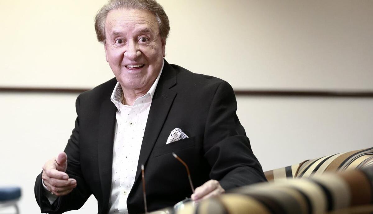 El actor Carlos Villagrán se despide de su reconocido personaje de 'Kiko'