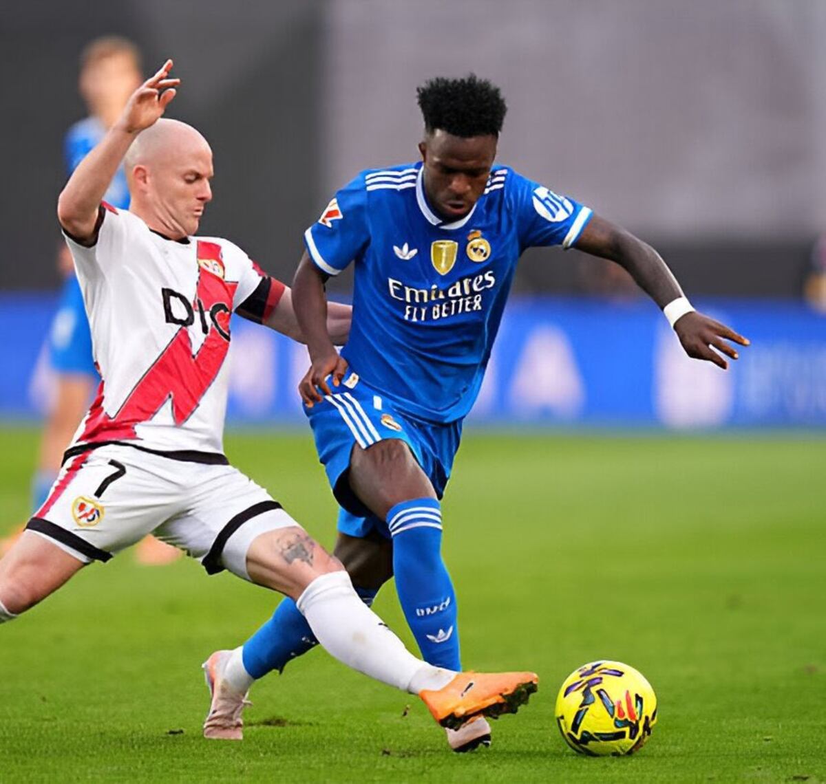 Rayo Vallecano frena al Real Madrid en un duelo sin goles y con grandes atajadas